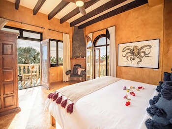 Villa Santa Cruz