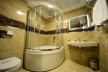 Grand Bazaar Hotel