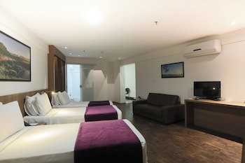 San Diego Suites Governador Valadares