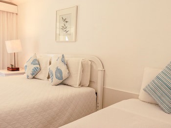 Barracuda Resort