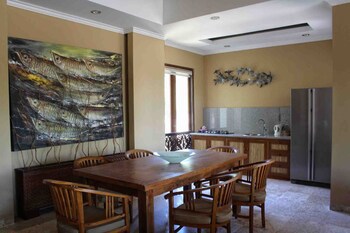 Bayshore Villas Candi Dasa