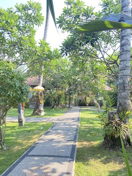 Bayshore Villas Candi Dasa