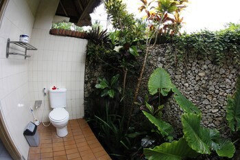 Bayshore Villas Candi Dasa