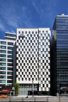 Days Hotel By Wyndham Seoul Myeongdong