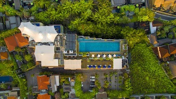 De Vins Sky Hotel Seminyak
