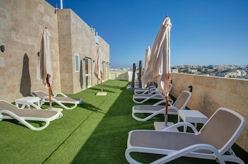 Allegro Hotel