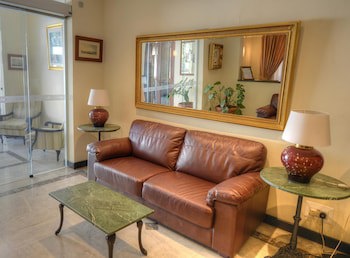 Allegro Hotel