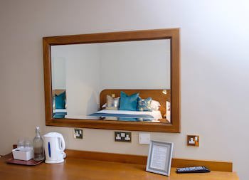 Charlemont Arms Hotel