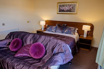 Charlemont Arms Hotel