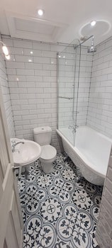 Camelot Castle Hotel