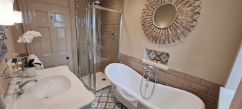 Camelot Castle Hotel
