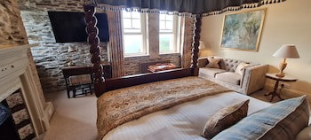 Camelot Castle Hotel