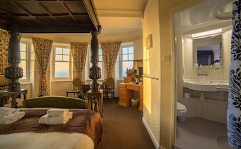 Camelot Castle Hotel