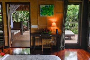 Emaho Sekawa Resort