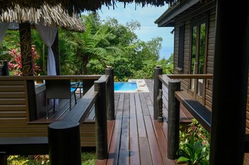 Emaho Sekawa Resort
