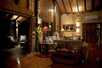 Emaho Sekawa Resort