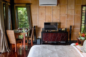 Emaho Sekawa Resort
