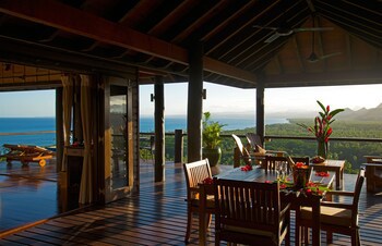 Emaho Sekawa Resort