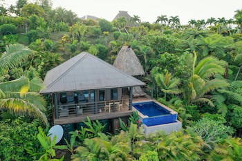 Emaho Sekawa Resort