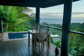 Emaho Sekawa Resort