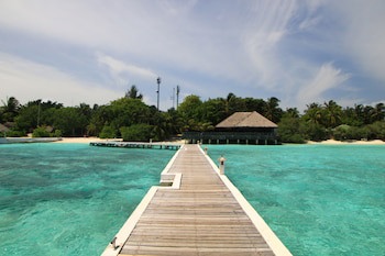 Eriyadu Island Resort