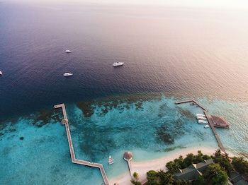 Eriyadu Island Resort