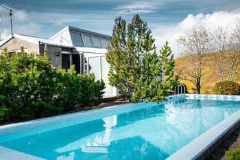 Frost And Fire Boutique Hotel