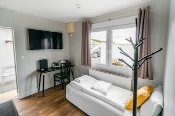 Frost And Fire Boutique Hotel