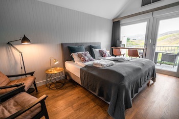 Frost And Fire Boutique Hotel