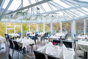 Frost And Fire Boutique Hotel