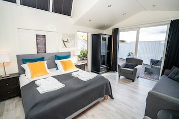 Frost And Fire Boutique Hotel