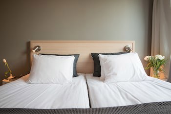 Hotell Aston