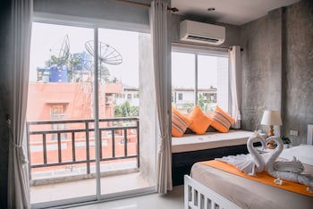 Ban's Avenue Guest House