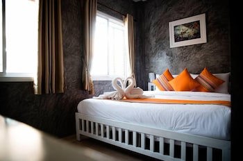 Ban's Avenue Guest House