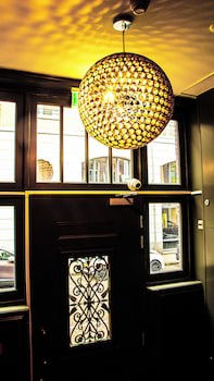 Golden Mansion Aparthotel