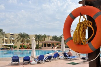 Grand Oasis Resort