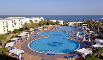 Grand Oasis Resort
