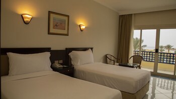 Grand Oasis Resort
