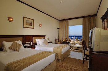 Grand Oasis Resort