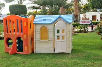 Grand Oasis Resort