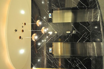 Clay Hotel Jakarta