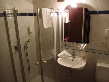 Hotel Adler fotoğrafı