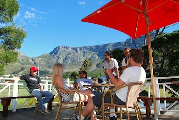 Ashanti Lodge Backpackers Gardens