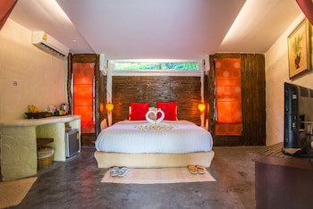 B52 Beach Resort