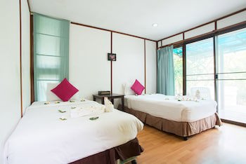 B52 Beach Resort