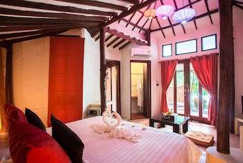 B52 Beach Resort