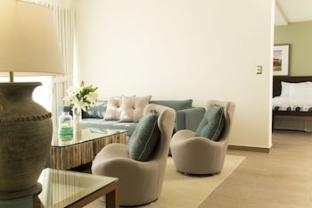 Aranwa Paracas Resort & Spa