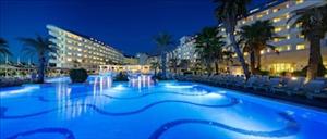 Crystal Admiral Resort Suites & Spa All Inclusive