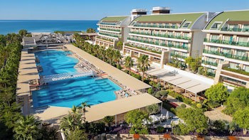 Crystal Waterworld Resort & Spa