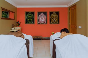 Cbd Hotel